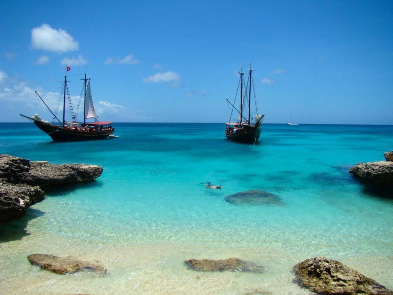 Wonders Boutique Hotel Oranjestad Exterior foto